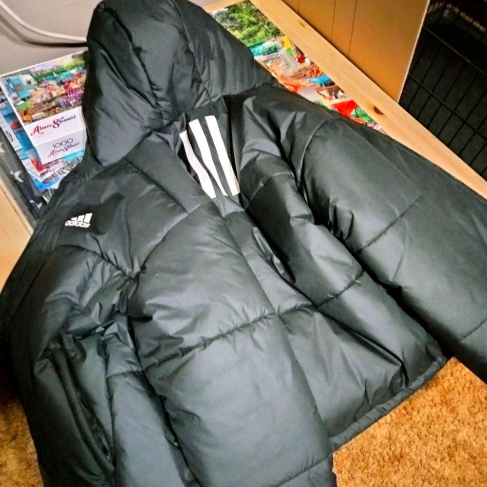 Adidas puffer jacket
